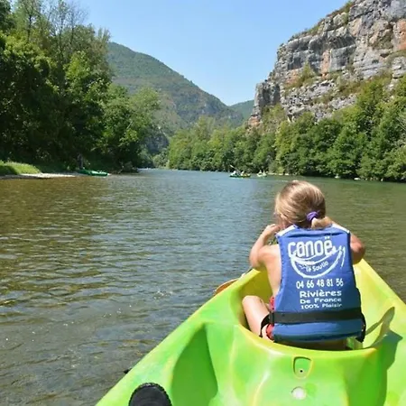 Camping Spacieuse - 7 Pers. - Api-1-52-2440 *